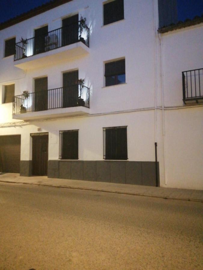 Apartamentos Fernando III El Santo Baeza Bagian luar foto
