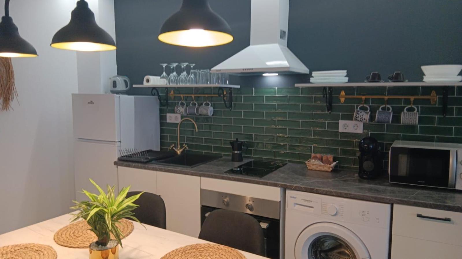 Apartamentos Fernando III El Santo Baeza Bagian luar foto